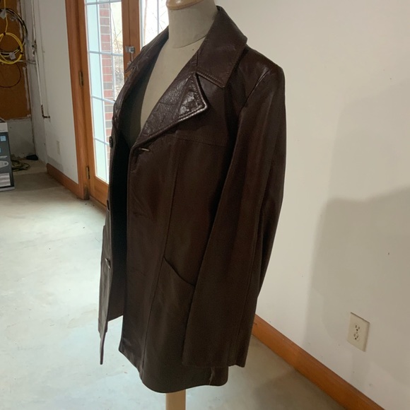 Brown leather jacket - Picture 2 of 5